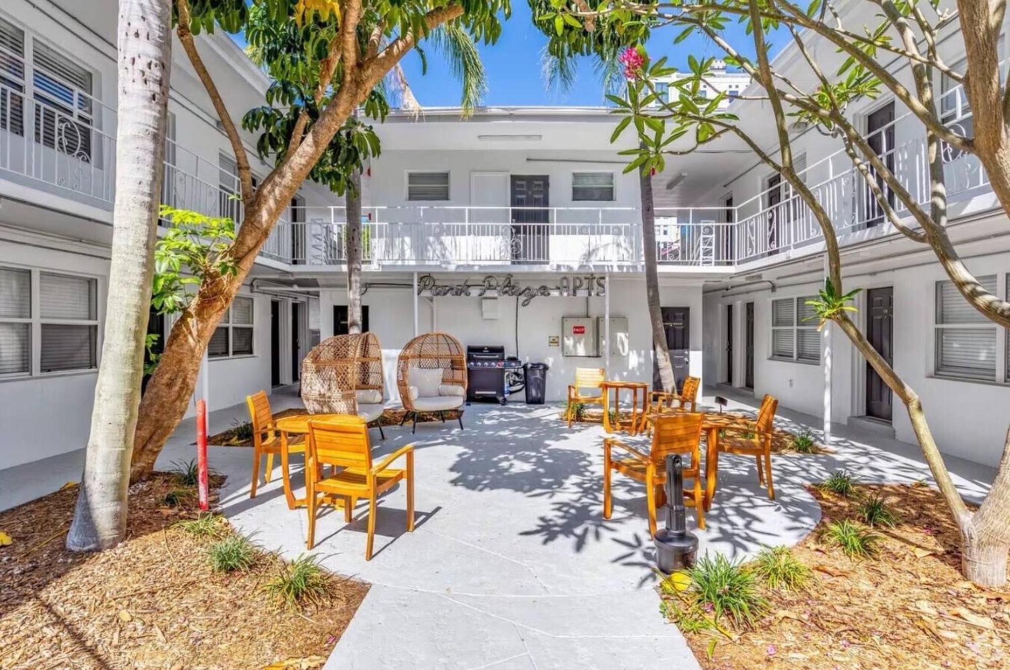 Elegant Studio Apartment In Downtown St Pete - Great Community Events! Сейнт Питърсбърг Екстериор снимка