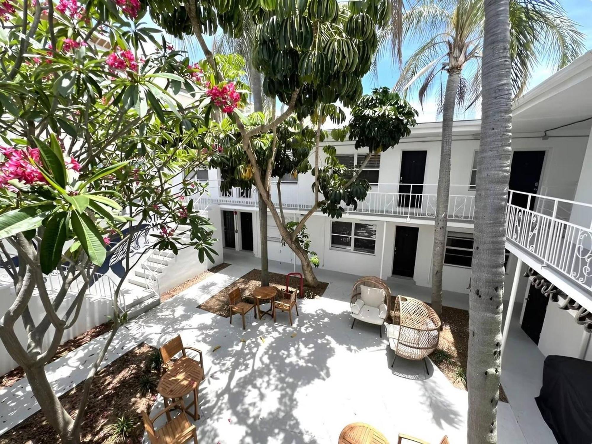 Elegant Studio Apartment In Downtown St Pete - Great Community Events! Сейнт Питърсбърг Екстериор снимка