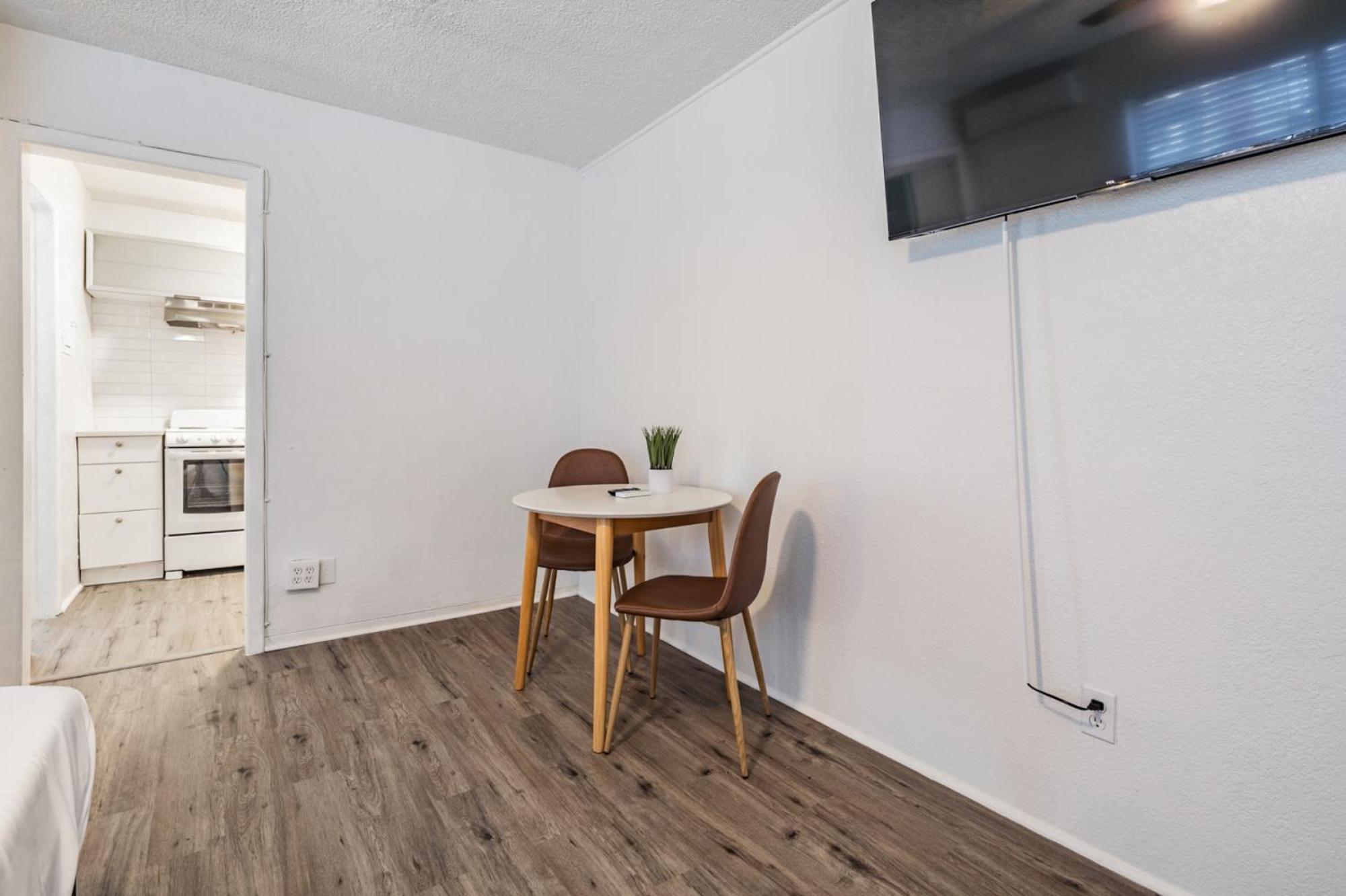 Elegant Studio Apartment In Downtown St Pete - Great Community Events! Сейнт Питърсбърг Екстериор снимка